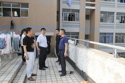 后勤管理处扎实开展校内安全检查，全力护航教育教学检测工作